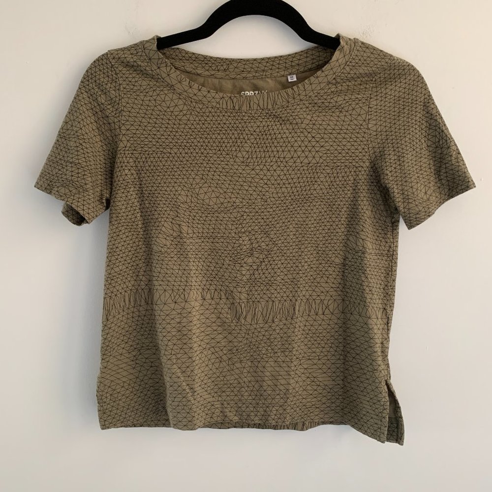 Uniqlo MoMA Collaboration Green Geometric Patterned T-Shirt